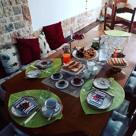 Bed and breakfast Gaestehaus Tagaro *